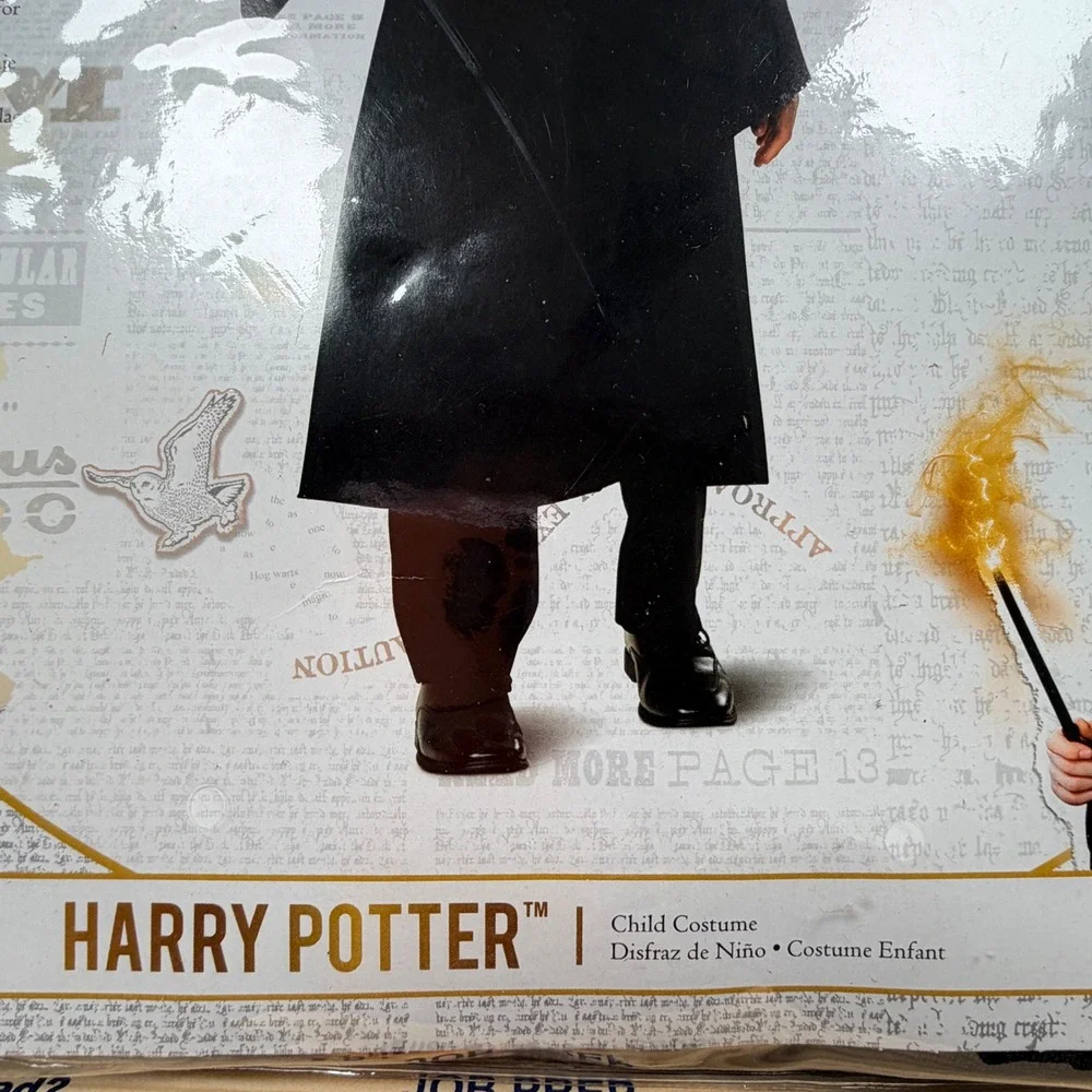 Harry Potter Kids Costume Gryffindor Robe with Shirt Front Disguise Size S 4-6 - Picture 2 of 9